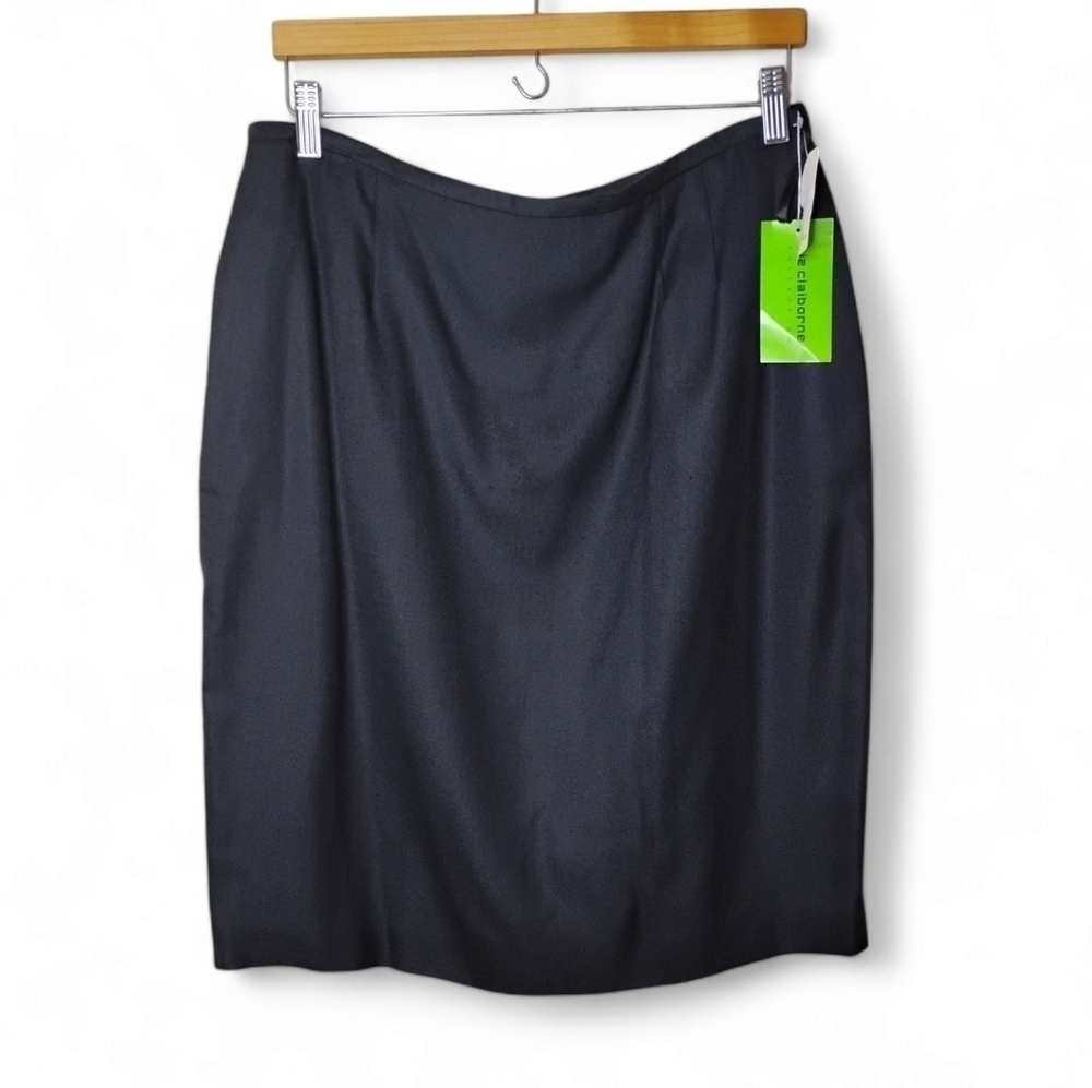 NWT Liz Claiborne Black Skirt Size 16